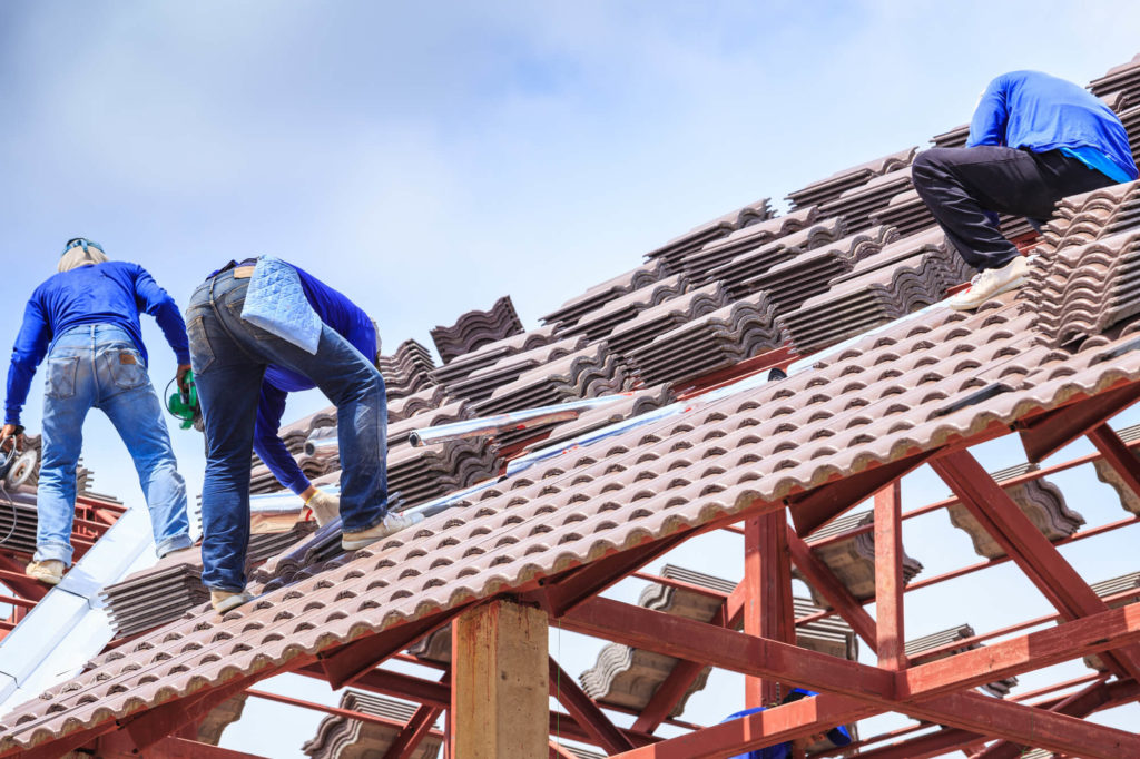 tips-for-getting-the-best-commercial-roofers-land-property